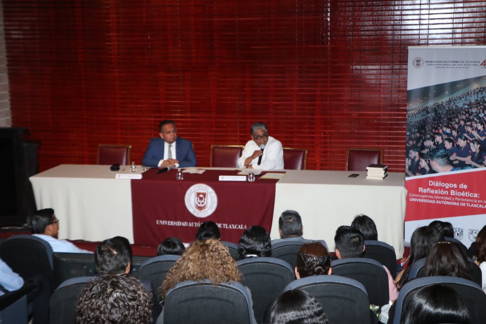 Continúan Diálogo de Reflexión Bioética: Construyendo Identidad y Pertenencia Universitaria en la UATx